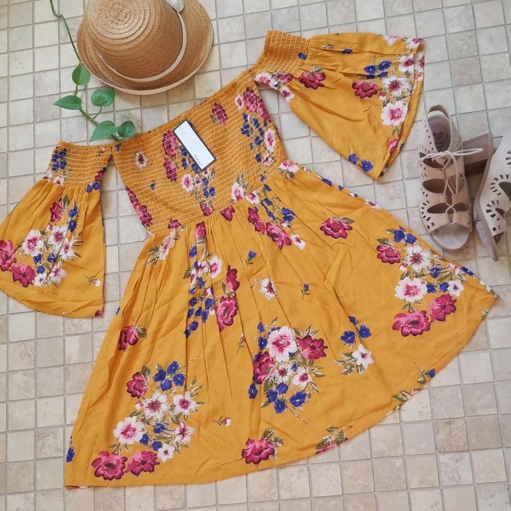 Floral mini dress